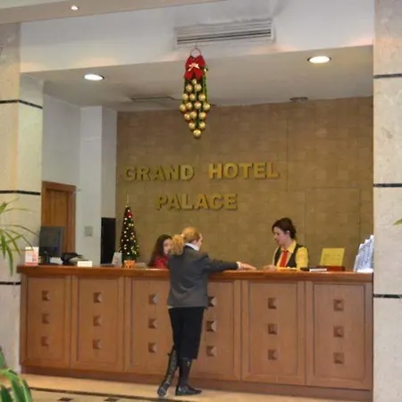 Hotell Grand Palace Korça