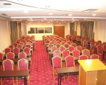 Grand Palace Hotell 3*