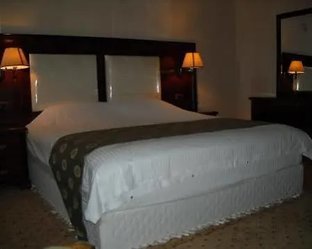 Grand Palace Hotell Korça