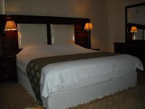 Grand Palace Hotel Korce