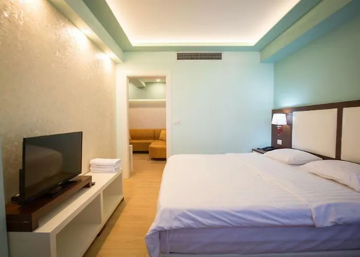 Grand Palace Hotel 3*